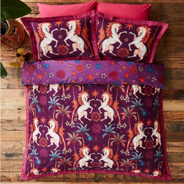 4519/Joe-Browns/Hypnotic-Horses-Bedding-Set